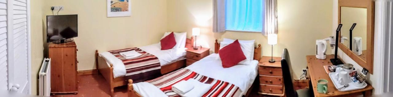 Ivybridge Guesthouse フィッシュガード エクステリア 写真
